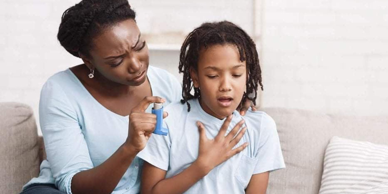 Asthme : Quels sont les gestes d’urgence face à une crise ?