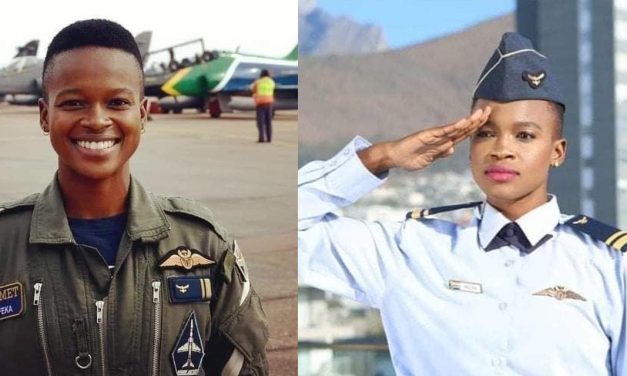 Mandisa Mfeka, première femme noire pilote d’avion de chasse…