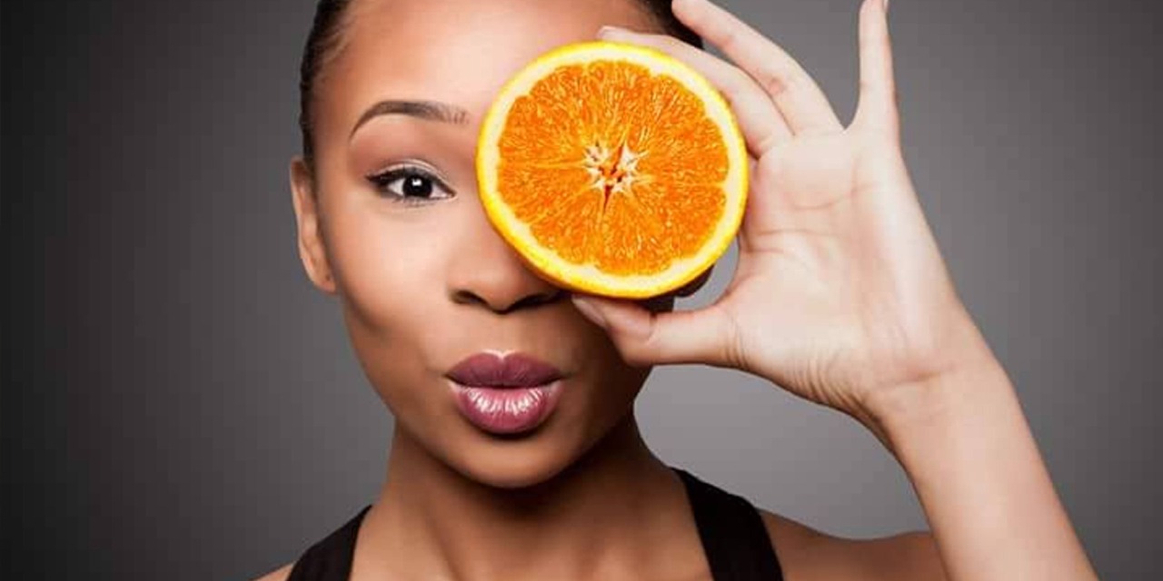 Découvrez le pouvoir de la vitamine C en cosmétique