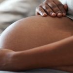 Grossesse tardive : voici les risques liés à une grossesse après 40ans selon un gynécologue